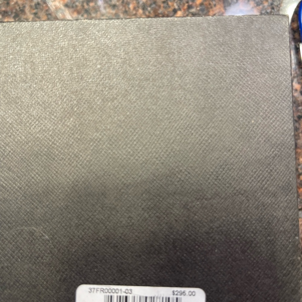 Men’s wrist watch - brand new with tags - never used. - Picture 4 of 4